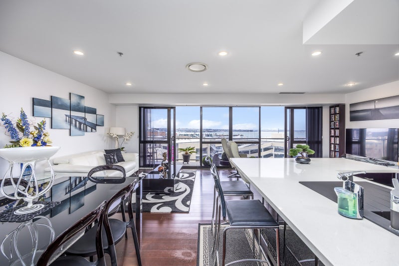506/1 Hobson Street, Auckland Central, AUCKLAND - Carousel 1