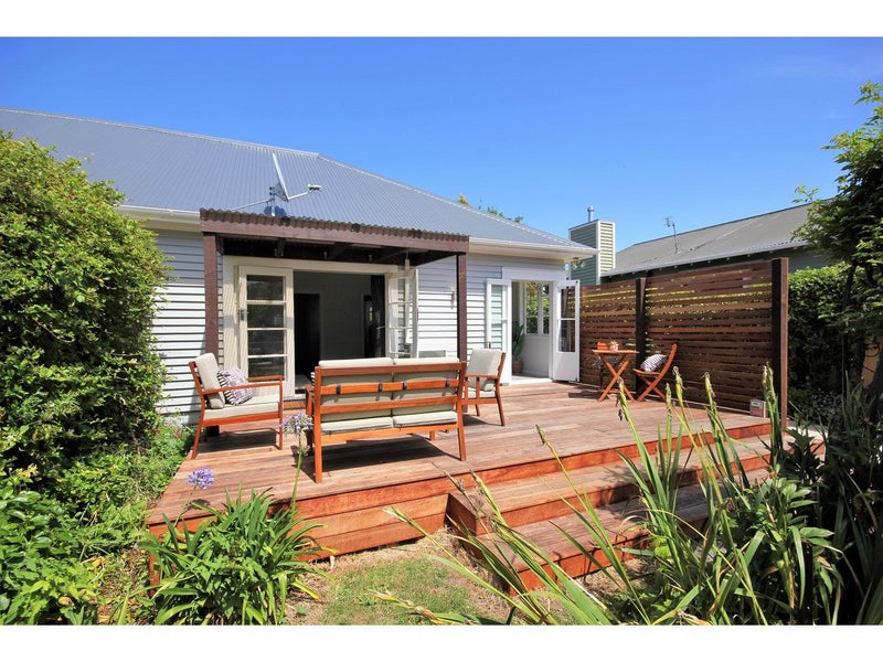 22 Wilsons Road South, Saint Martins, Christchurch - Carousel 2