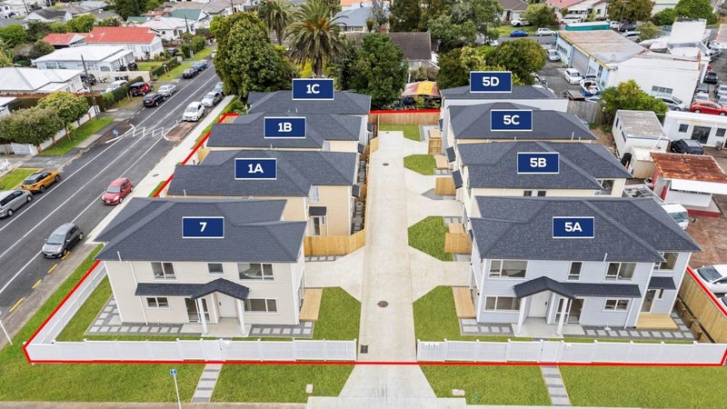 7 Fairburn Road, Otahuhu, Auckland - Carousel 1