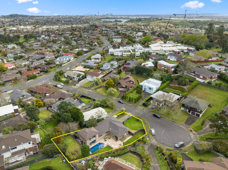 11 Kissling Place, Saint Johns, Auckland - Carousel 25