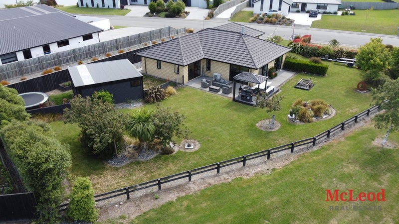 1 Torbay Avenue, Huntingdon, Ashburton - Carousel 1