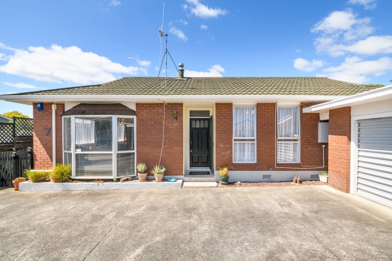 7 Haast Place, Awapuni, Palmerston North - Carousel 15