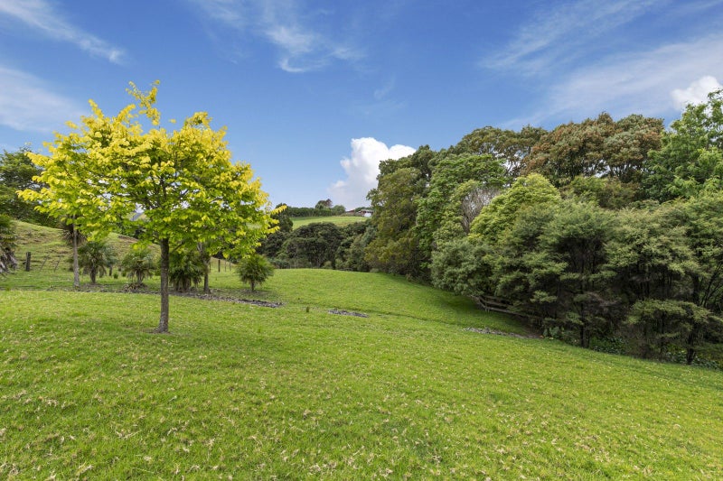 1439 Old North Road, Helensville, Helensville - Carousel 2