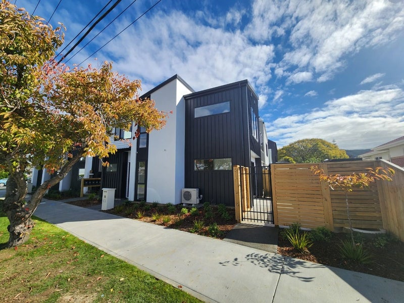 42A Marion Street, Silverstream, Upper Hutt - Carousel 1