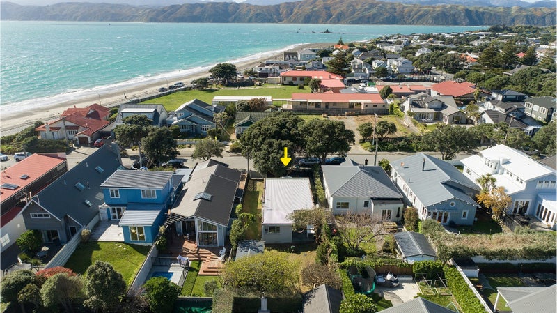 14 Ventnor Street, Seatoun, Wellington - Carousel 1