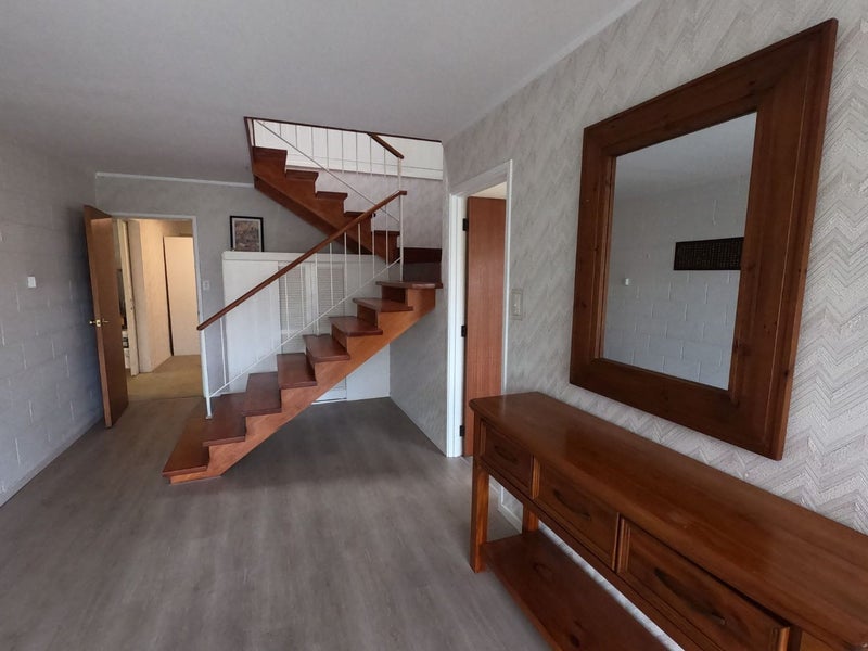 15 Gretel Place, Hillcrest, Auckland - Carousel 2