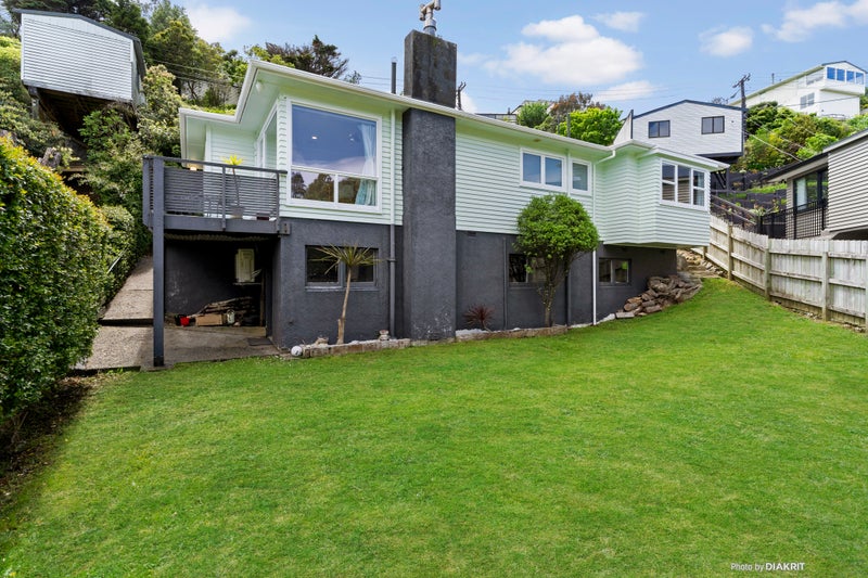 44 Rangoon Street, Khandallah, Wellington - Carousel 1