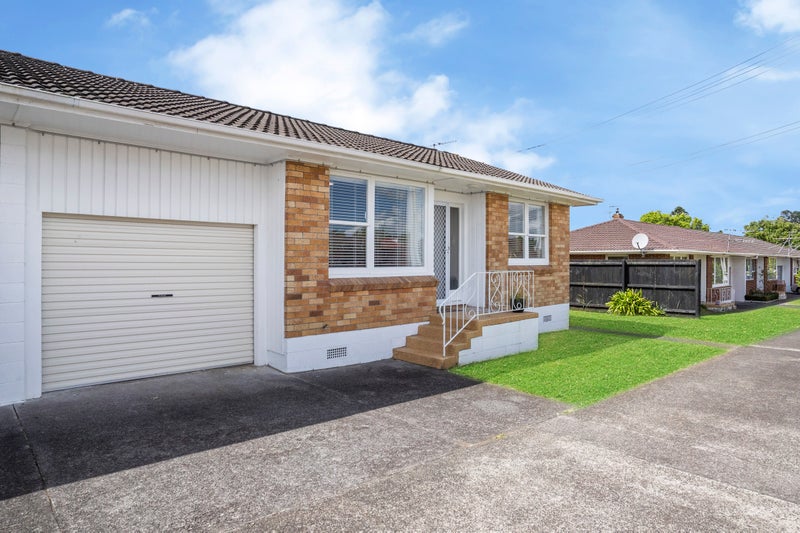 1/0 Trafalgar Street, Onehunga, Auckland - Carousel 1