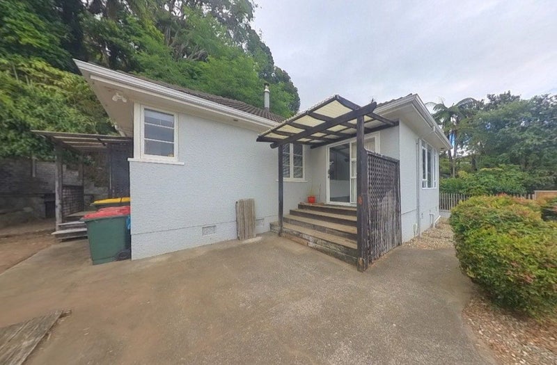 23A Awanui Street, Merrilands, New Plymouth - Carousel 1