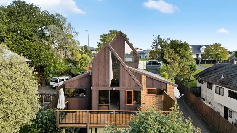 95 Dinsdale Road, Dinsdale, Hamilton - Carousel 1