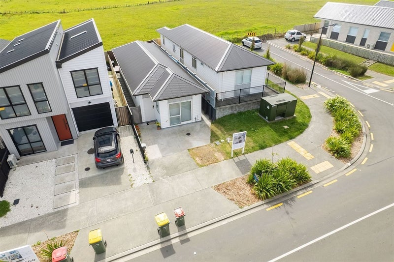27 Matakohe Road, Westgate, Auckland - Carousel 2