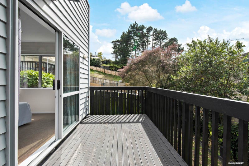 693A East Coast Road, Browns Bay, Auckland - Carousel 2