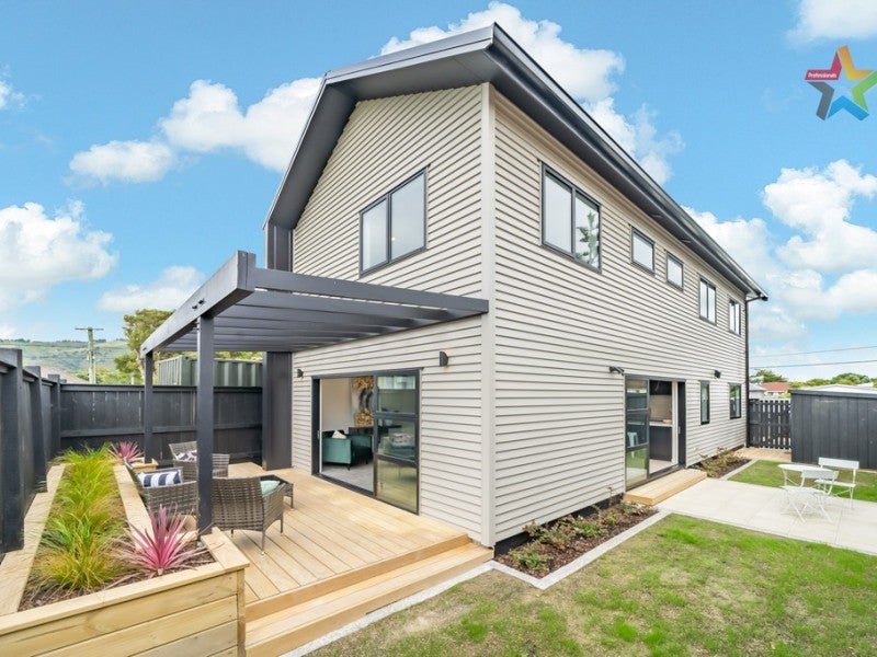 69 Gordon Street, Avalon, Lower Hutt - Carousel 1