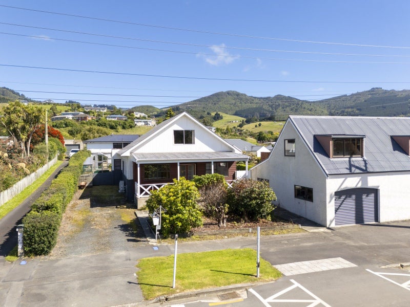 102 Stevenson Avenue, Sawyers Bay, Port Chalmers - Carousel 1