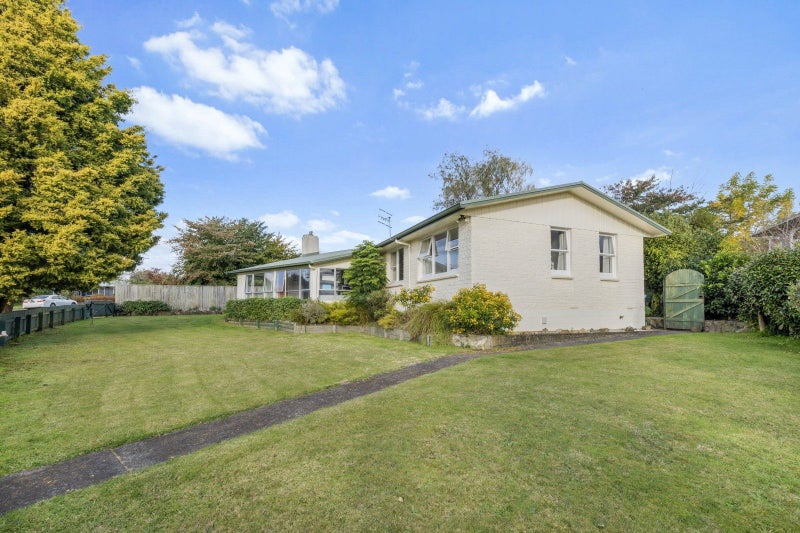 25 Alastair Avenue, Owhata, Rotorua - Carousel 2