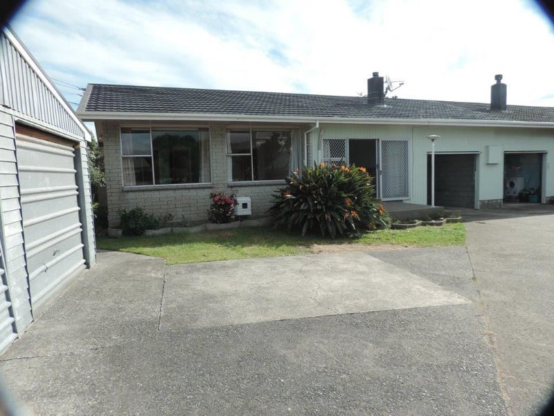 1/99 Cuba Street, Petone, Lower Hutt - Carousel 1