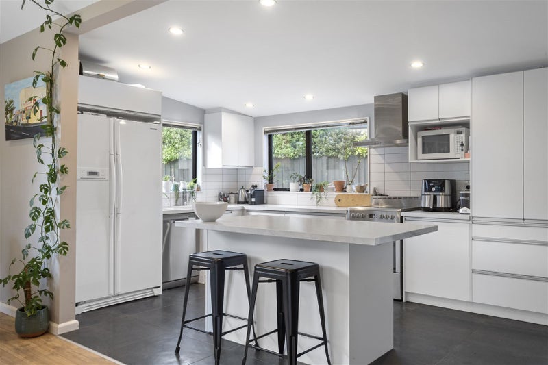 32 Canterbury Street, Ashley - Carousel 1