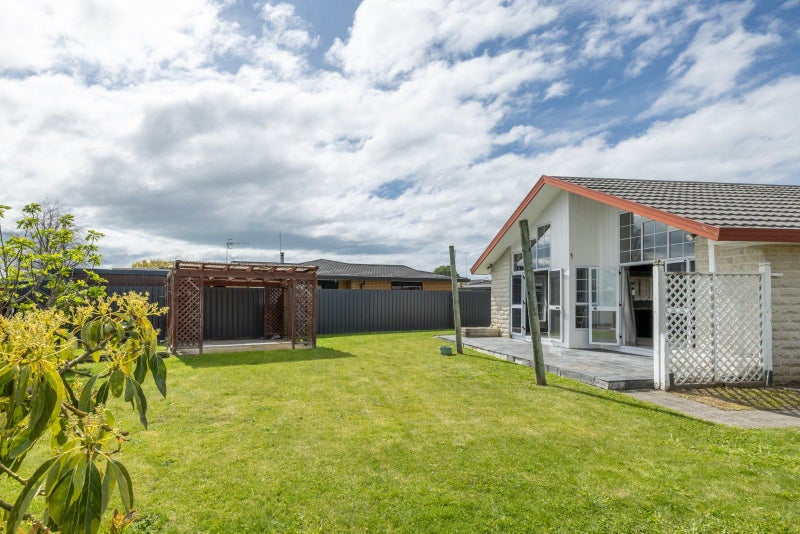 11 Kotuku Place, Taradale, Napier - Carousel 18