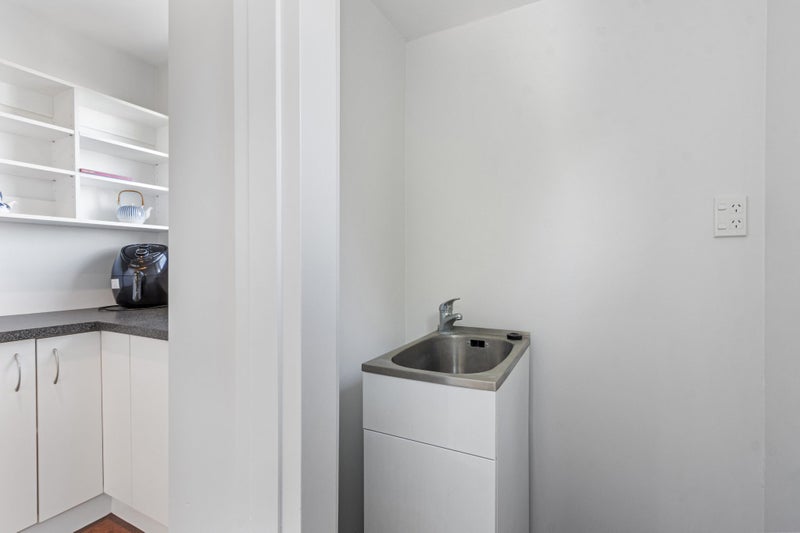 327 Wairakei Road, Burnside, Christchurch - Carousel 18