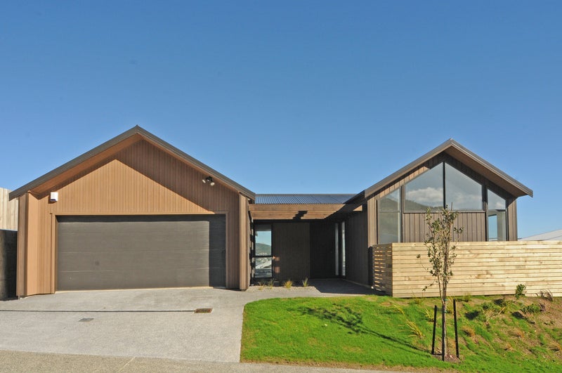 14 Red Beech Avenue, Woodridge, Wellington - Carousel 2