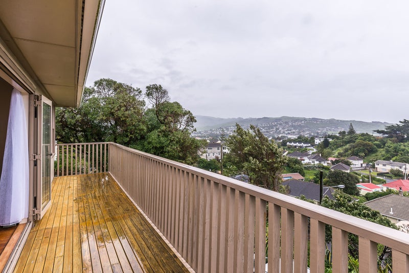 40 Downes Street, Titahi Bay, Porirua - Carousel 2