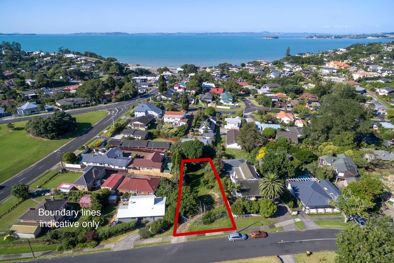 8 Masefield Street, Cockle Bay, Auckland - Carousel 1