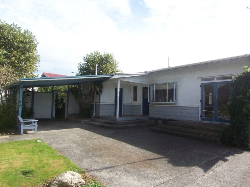 46 Jones Street, Whanganui East, Whanganui - Carousel 2