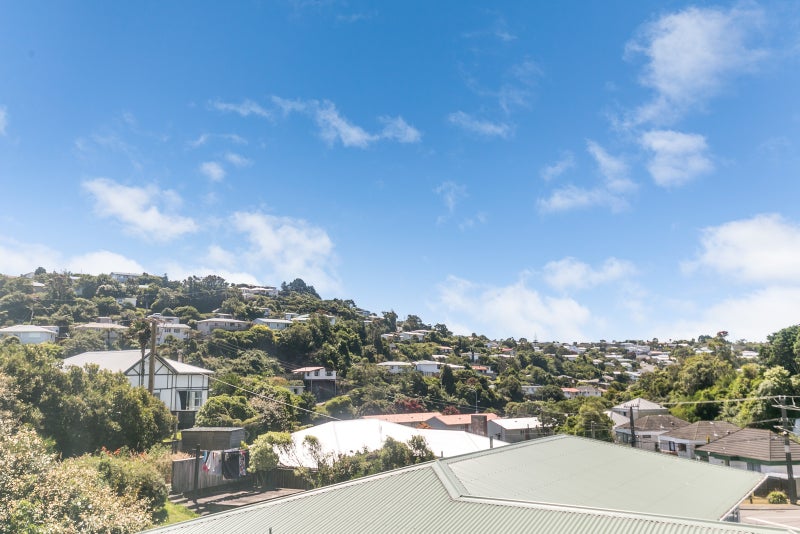 1/16 Black Rock Road, Newlands, Wellington - Carousel 16