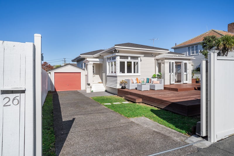 26 Rotomahana Terrace, Remuera, Auckland - Carousel 1
