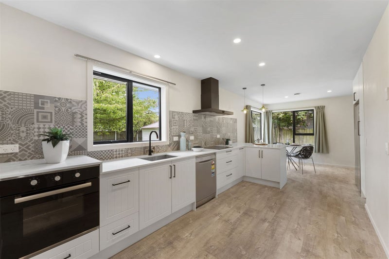 17 Sledmere Street, Burnside, Christchurch - Carousel 2