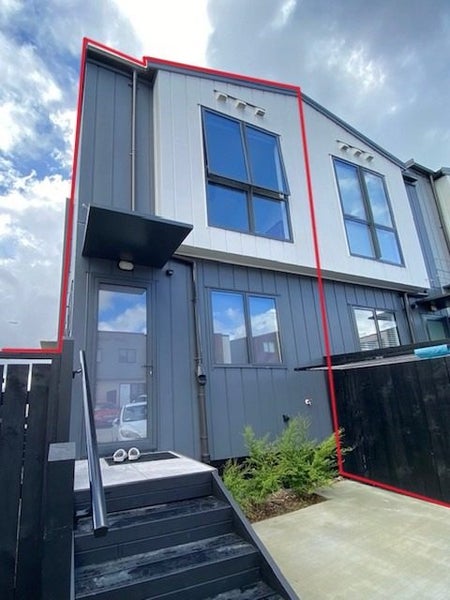 15 Canna Street, Totara Park, Auckland - Carousel 15