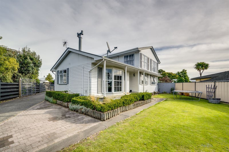 19 Lichfield Crescent, Tamatea, Napier - Carousel 1