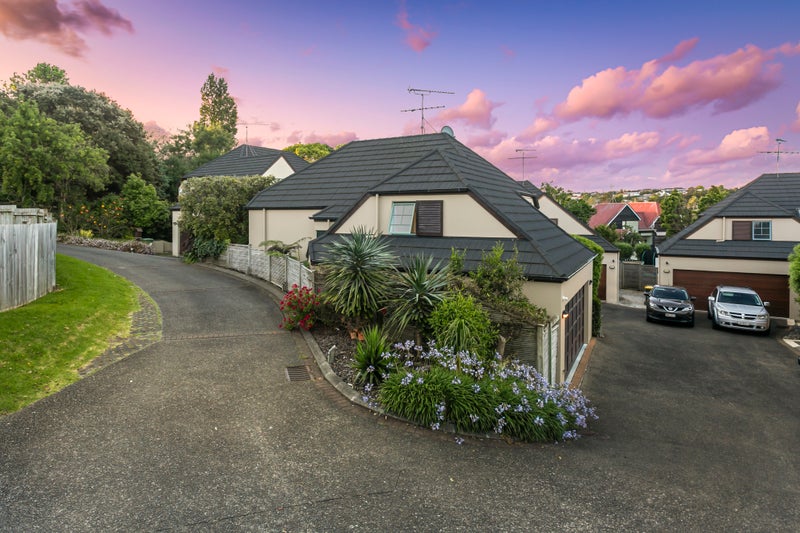 13B EBAN Avenue, Hillcrest, North Shore City - Carousel 2