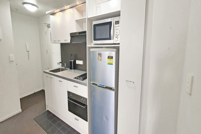 606/96 Symonds Street, Grafton, Auckland - Carousel 2