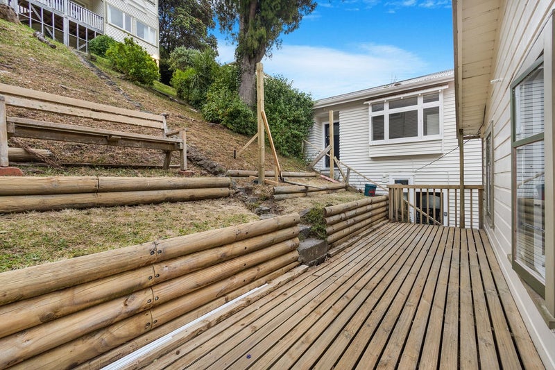 38 Adams Terrace, Aro Valley, Wellington - Carousel 2