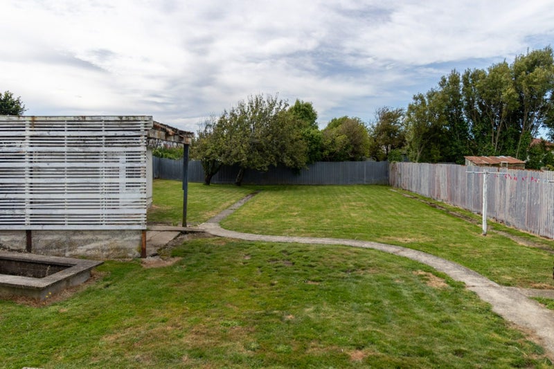 2 Thames Street, Avenal, Invercargill - Carousel 10