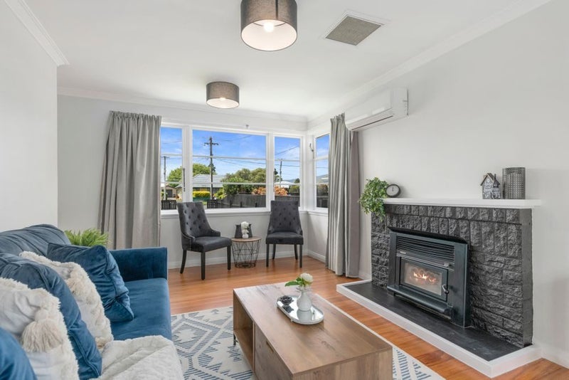 7 Stephen Street, Trentham, Upper Hutt - Carousel 2