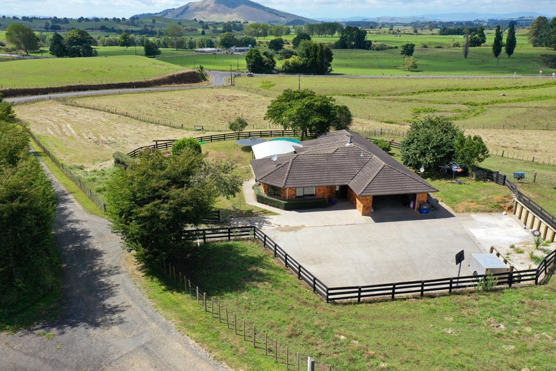 27 Te Tahi Road, Te Awamutu - Carousel 2