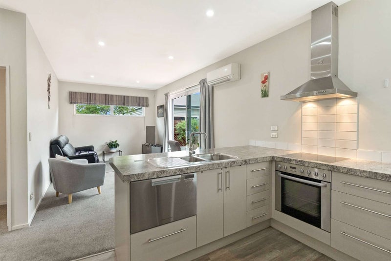 3/98 Warrington Street, Mairehau, Christchurch - Carousel 1