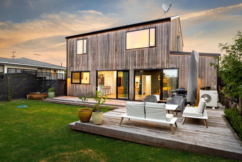 3A Ward Crescent, Te Atatu Peninsula, Auckland - Carousel 1