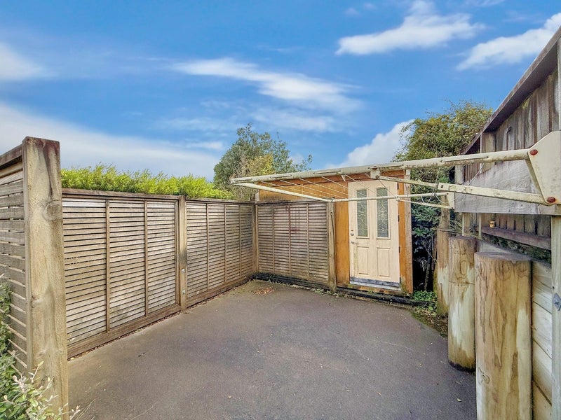 107 Kentwood Drive, Woodridge, Wellington - Carousel 15