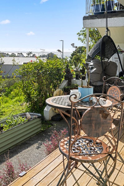 6/54 Sale Street, Howick, Auckland - Carousel 2
