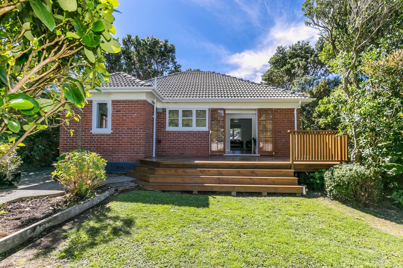 23 Karamu Street, Ngaio, Wellington - Carousel 1