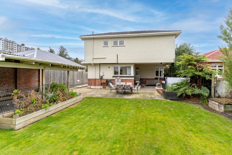 16 Wycolla Avenue, Saint Clair, Dunedin - Carousel 18