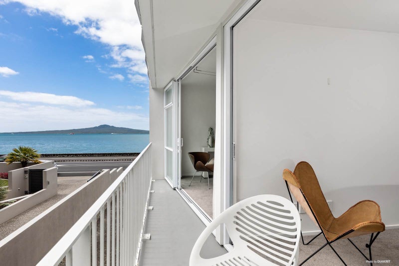 5/183 Tamaki Drive, Kohimarama, Auckland - Carousel 2