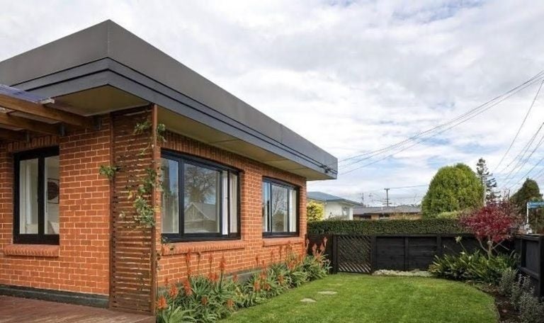 16A Collingwood Street, Judea, Tauranga - Carousel 1