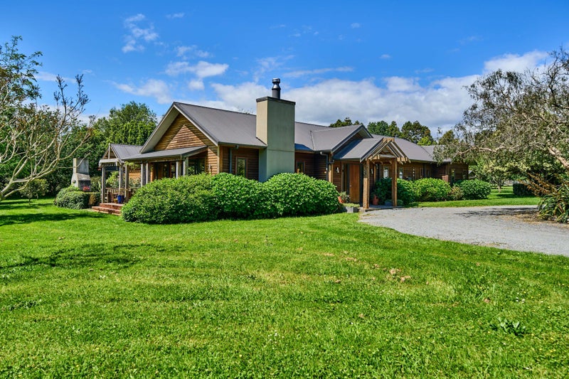 96 Arcus Road, Otaki - Carousel 1