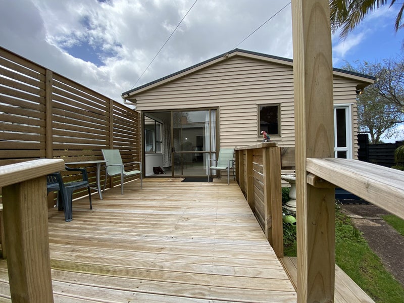 22 William Avenue, Greenlane, Auckland - Carousel 2