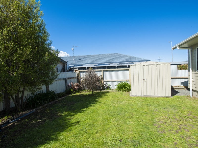 11A Ward Street, Riverdale, Gisborne - Carousel 25