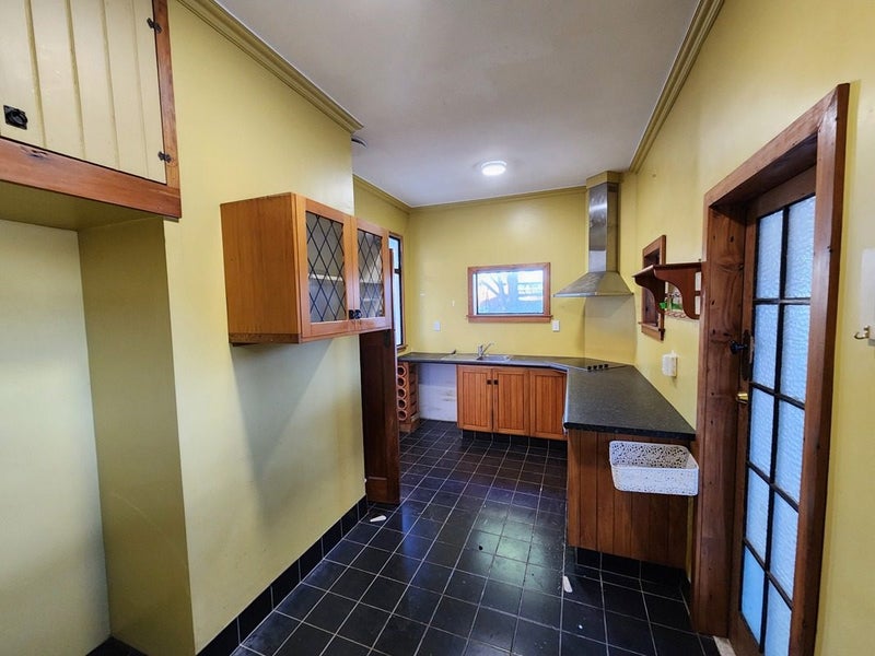 696 Fergusson Drive, Elderslea, Upper Hutt - Carousel 2